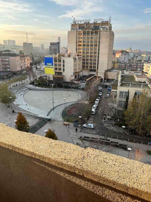 Shesh Hostel Priştine Dış mekan fotoğraf