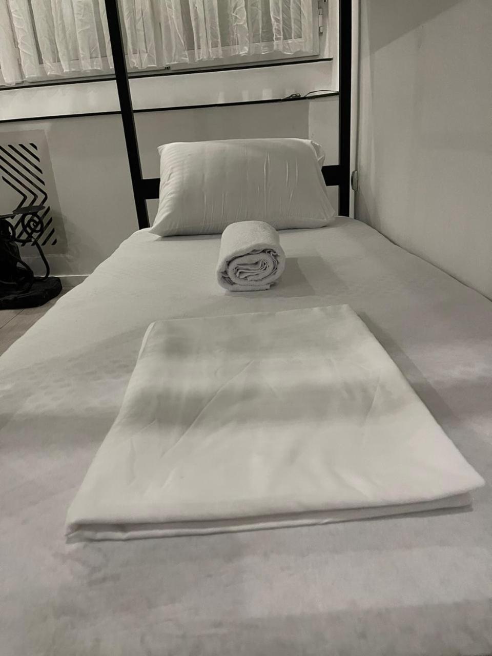 Shesh Hostel Priştine Dış mekan fotoğraf